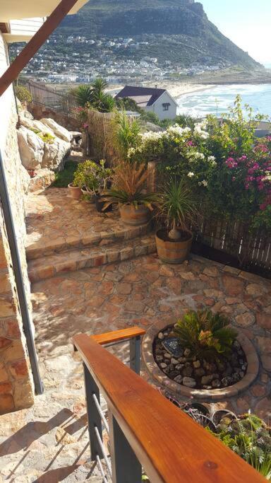 18 Steps - Seaside Cottage With Breathtaking Views Cape Town Exterior foto
